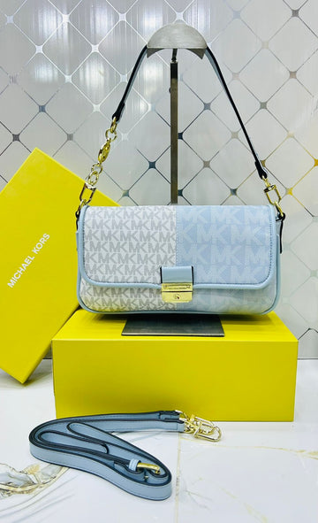MICHAEL KORS BRADSHAW CONVERTIBLE SHOULDER BAG